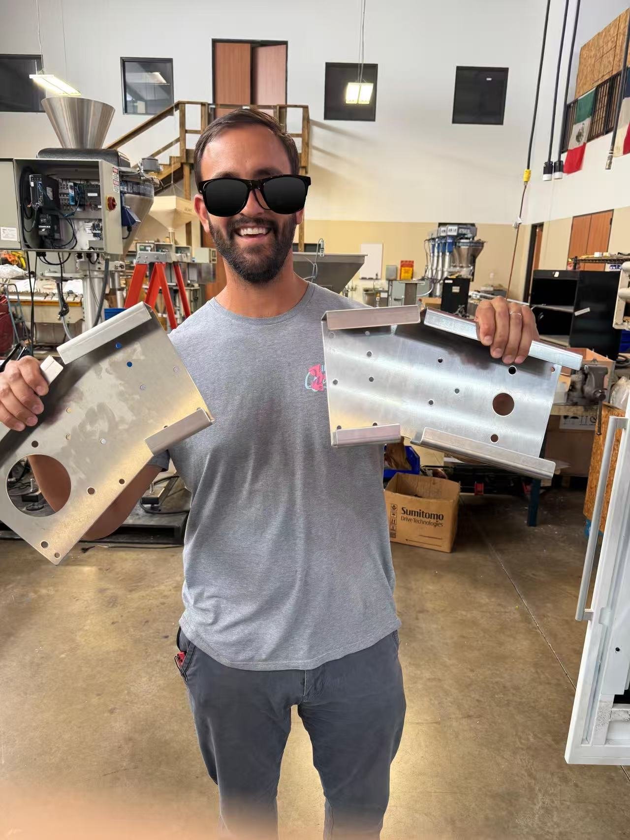 Customer with HORISTAR Machine Processed Product