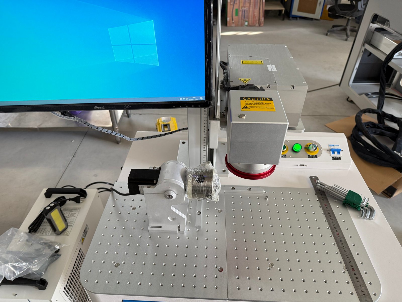 Stable Aluminum Working Platform