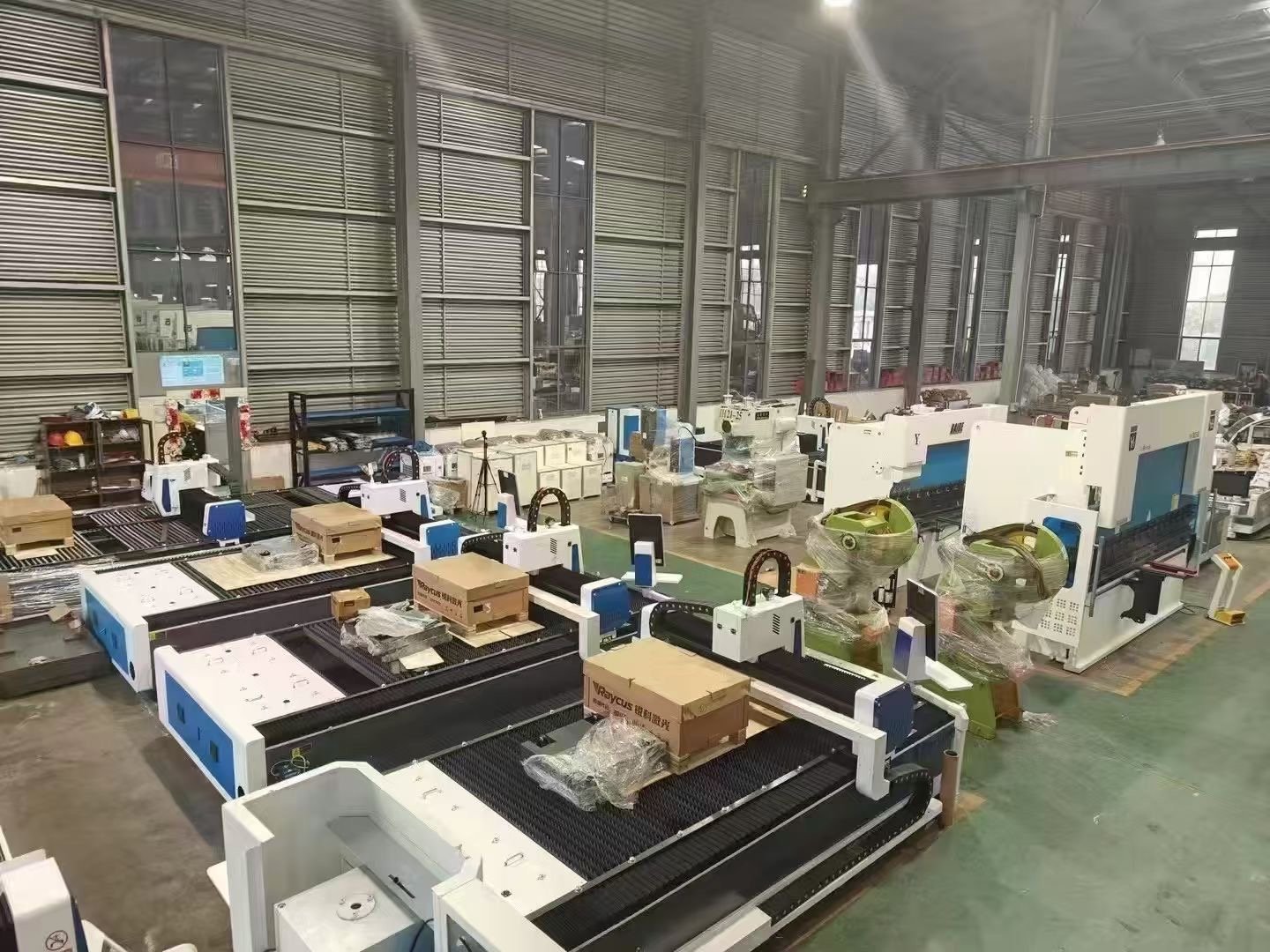 HORISTAR Factory - Laser Cutting Machine