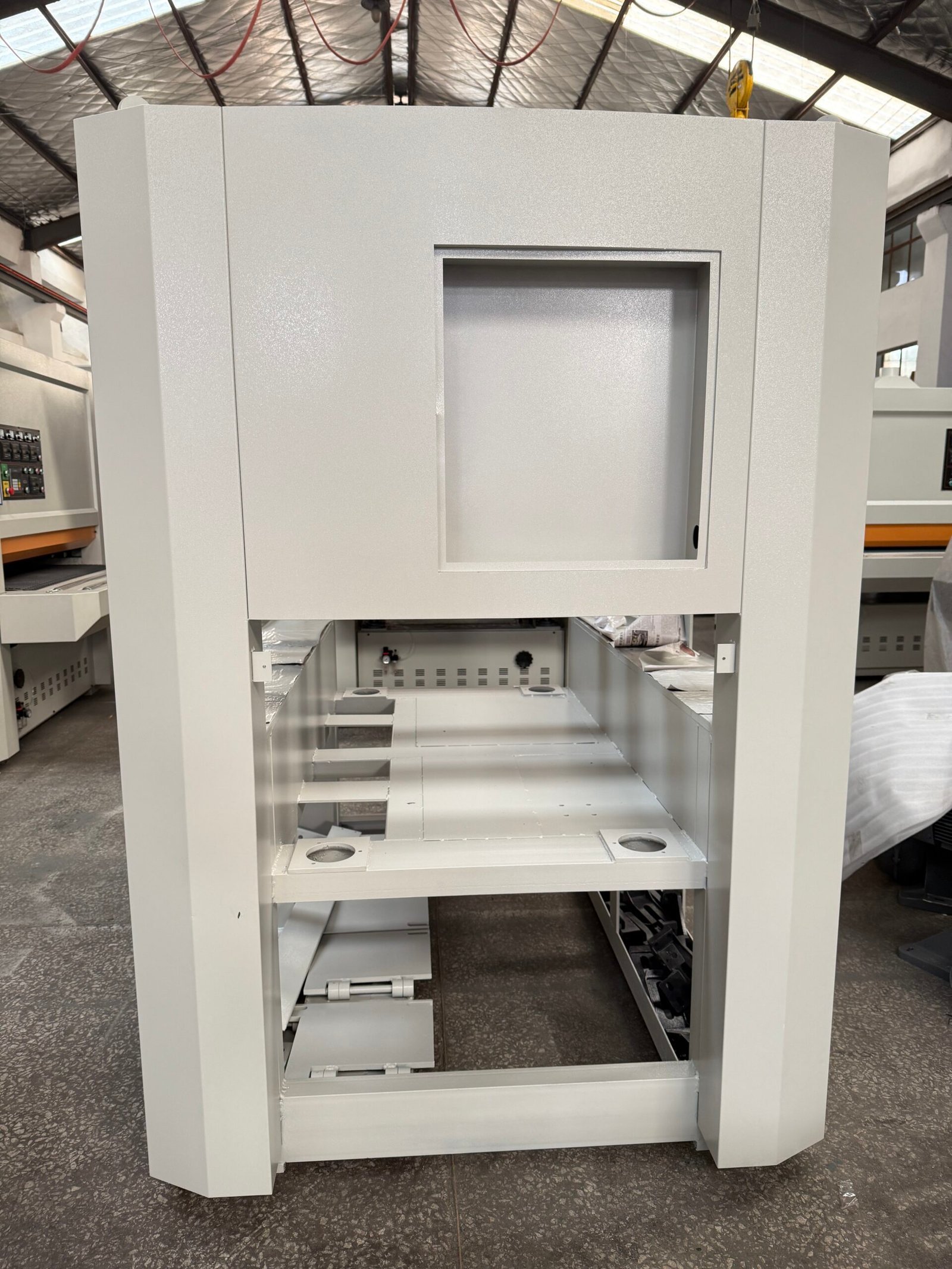 CNC deburring machine processing metal